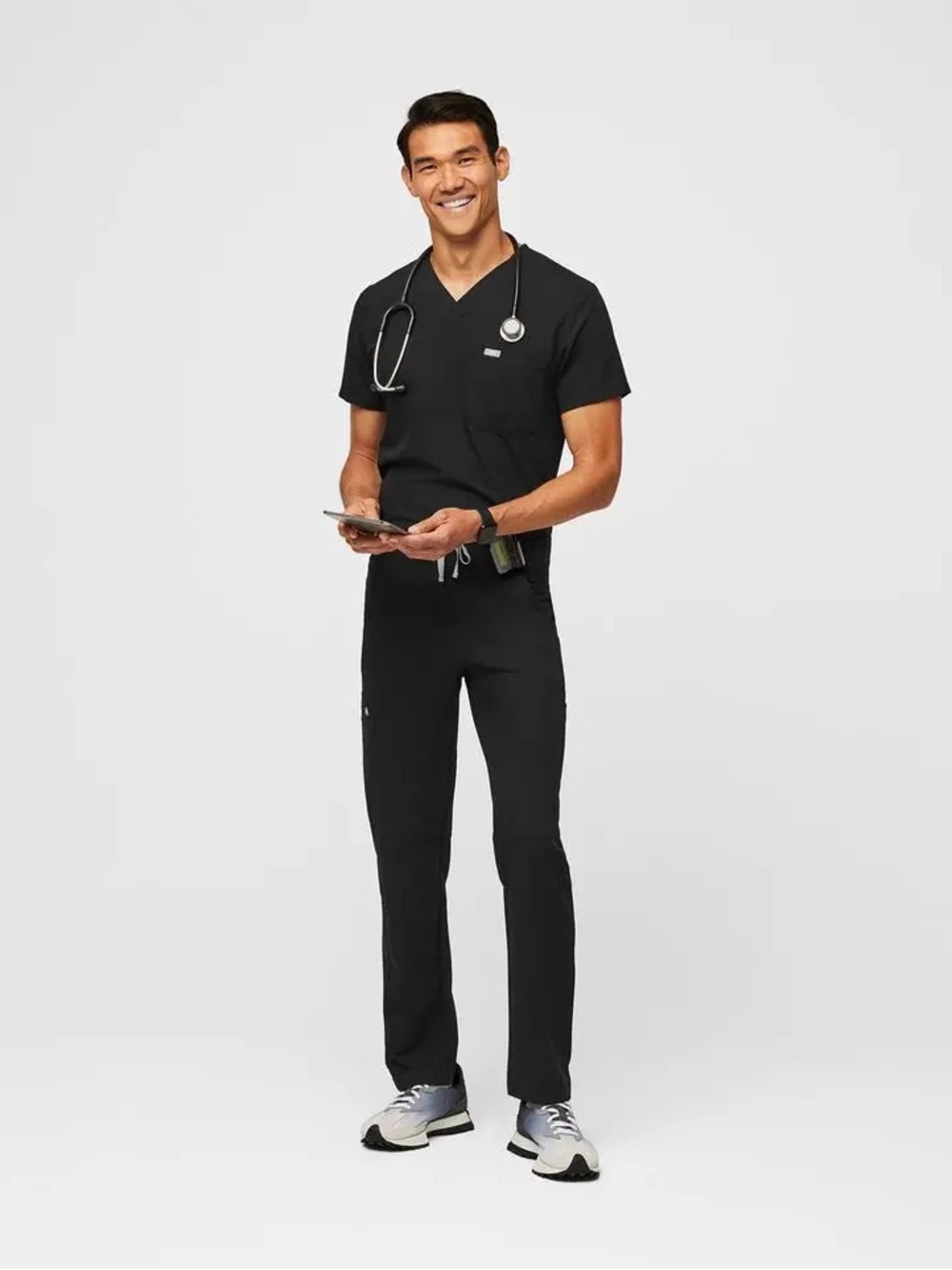 FIGS Men's Sz S Technical Collection Black Axim Straight-Leg Scrub Pant